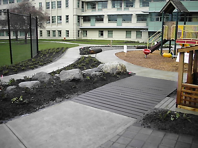 childrens hospital - hardscapes commercial landscaping
